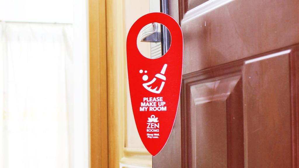 Zen Rooms Sanur Blanjong Sekawaru Exterior photo